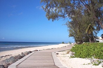 start of boardwalk at accra