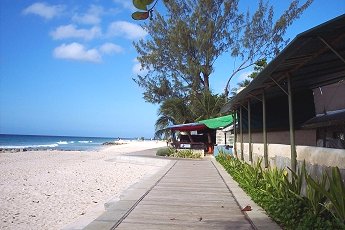 restaurants and boutiques on the boardwalk