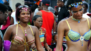 kadooment parade pass by kadooment parade pass by