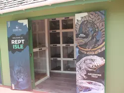 Welcome To Rept-Isle Welcome To Rept-Isle